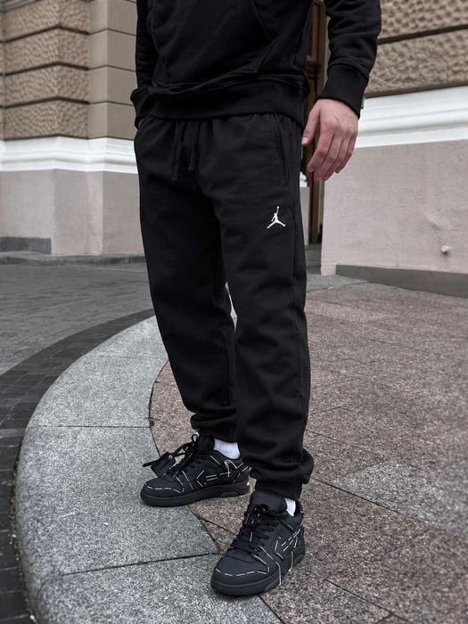 Черные штаны Nike Jordan (Cotton 100%)