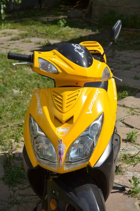Продаю скутер Viper 150