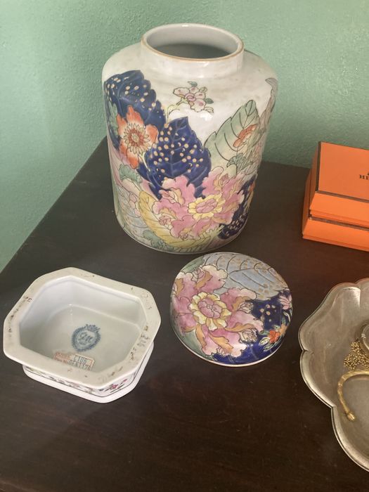 Pote e Saleiro Chineses Folha de Tabaco