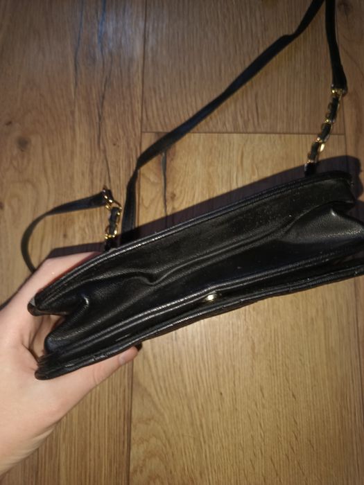 Torebka z długim paskiem