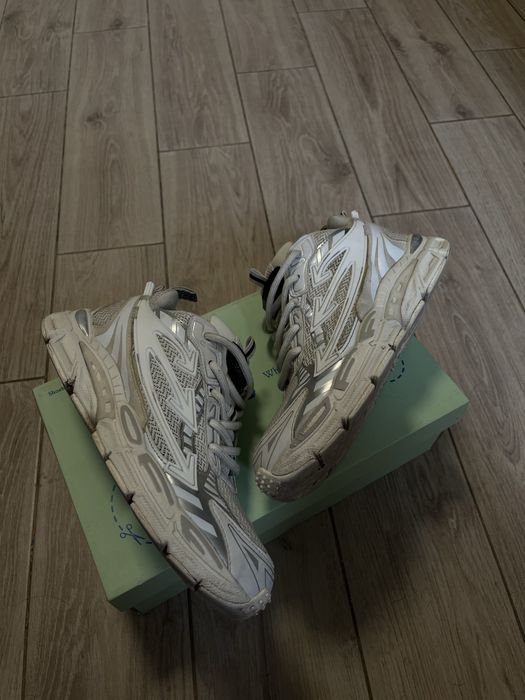 off white be right back