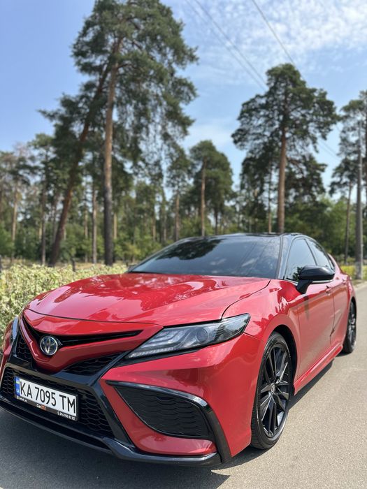 Оренда/Прокат Toyota Camry Hybrid XSE 2021