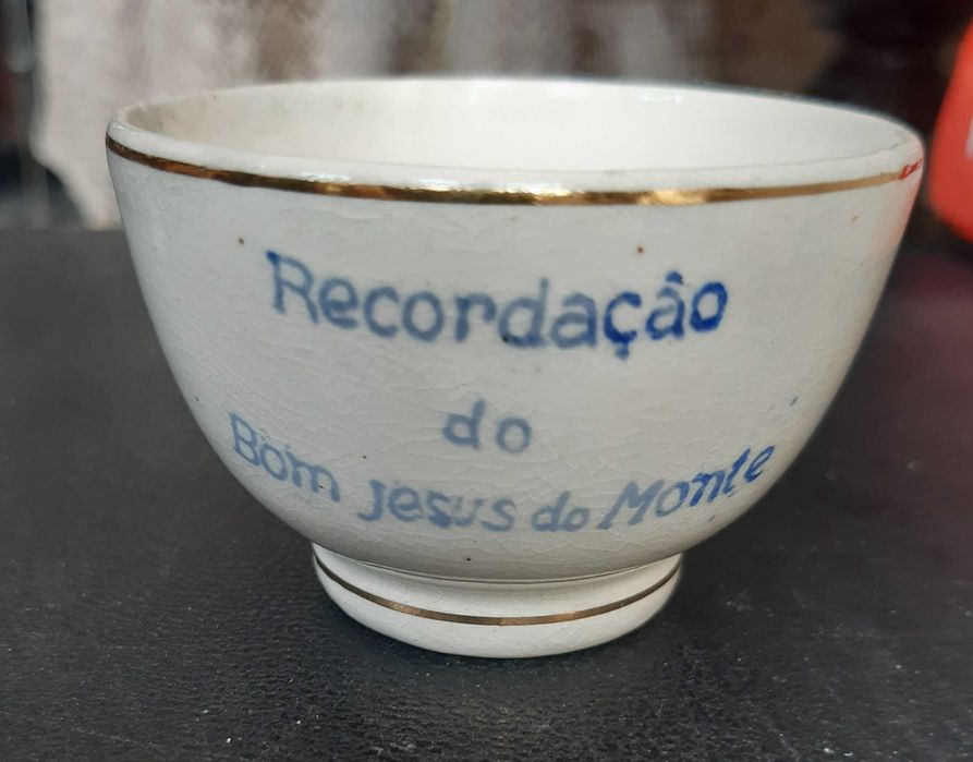 Antiga Tacinha em faiança "Massarelos"