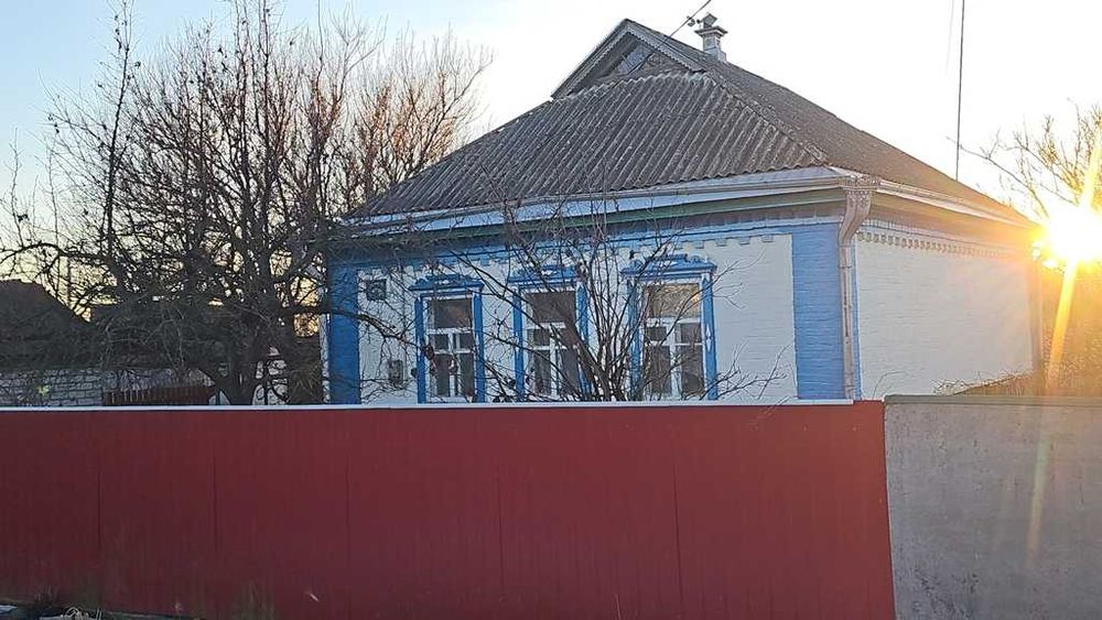 Два будинки на одному подвір’ї, 30 соток двору з городом Є відеоогляд