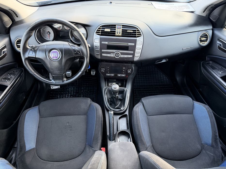 Fiat Bravo 2 / 2007 / 1.4 + LPG / Długie opłaty / Drugi komplet kół /