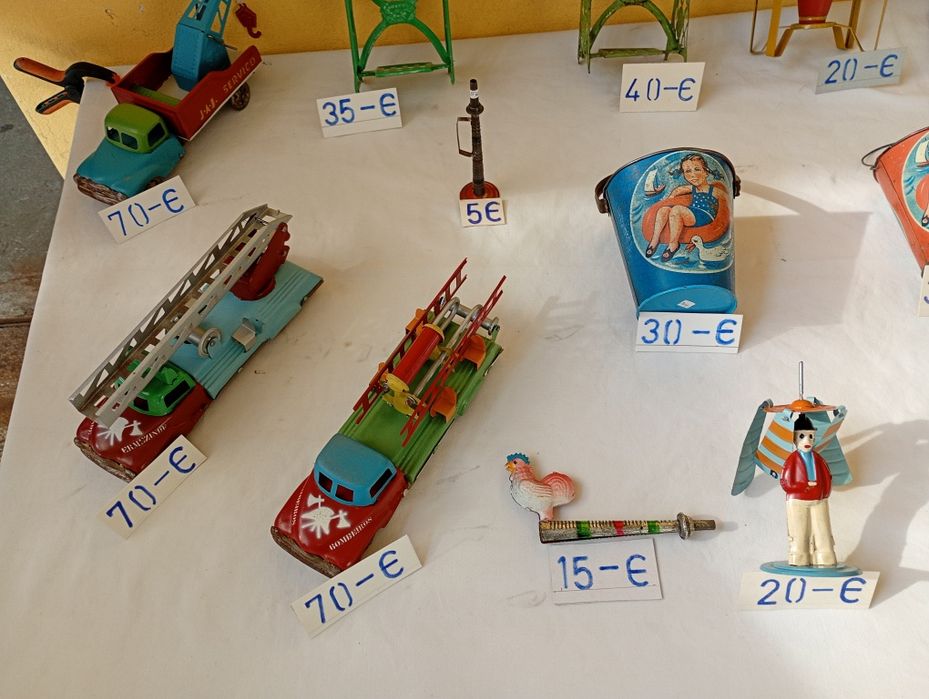 Brinquedos Portugueses em chapa (A.M.L.)