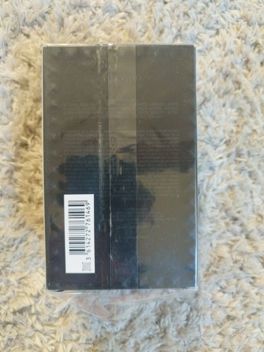 Valentino uomo born in roma