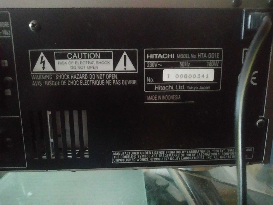 Amplituner Hitachi