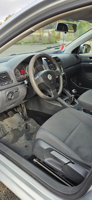 Volkswagen Golf 2009 рік 1.9 дизель для військових