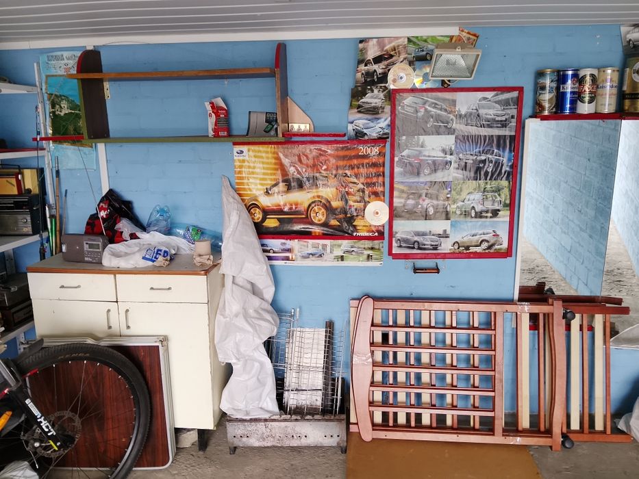 Продам гараж на песках