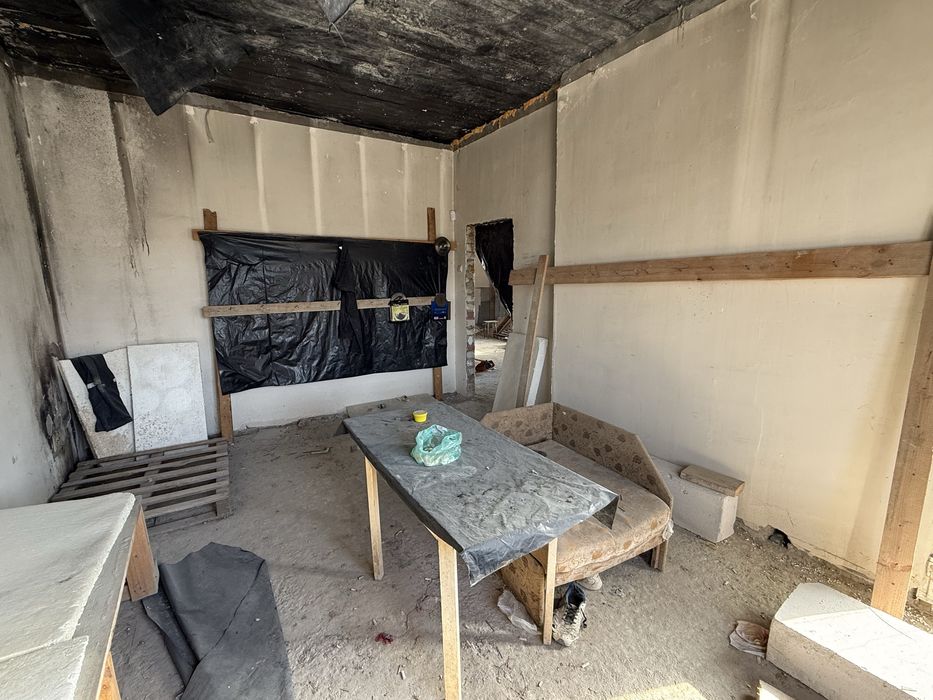 Продаєть будинок біля Веламу