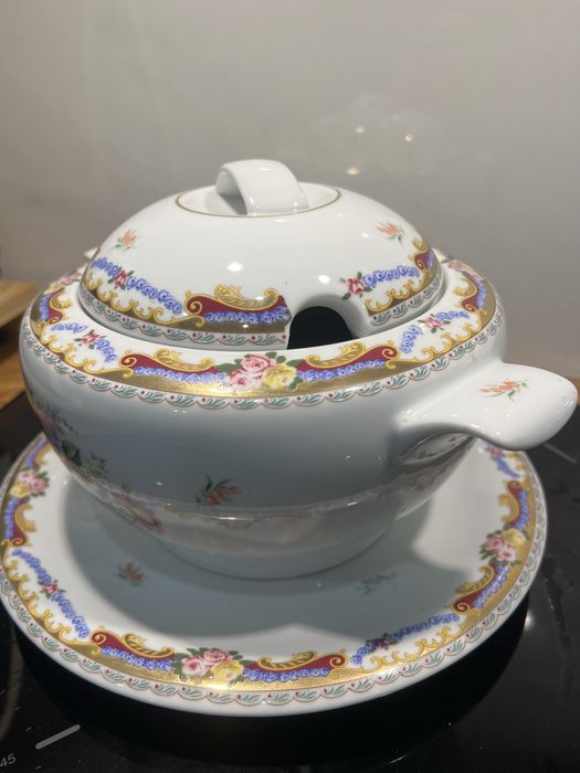 Terrina de porcelana limoges