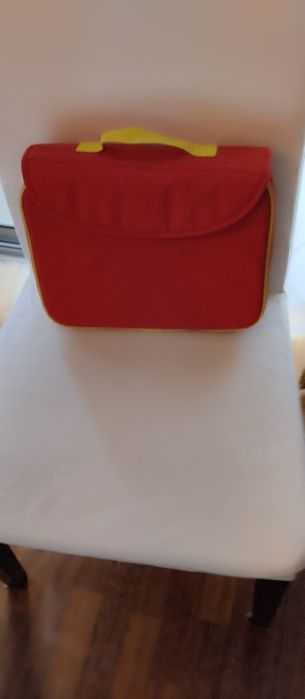 Cadeirinha bebé portátil