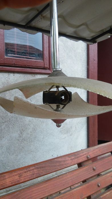 Люстра трохлампова