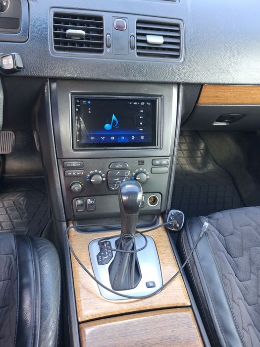 продам Volvo xc90