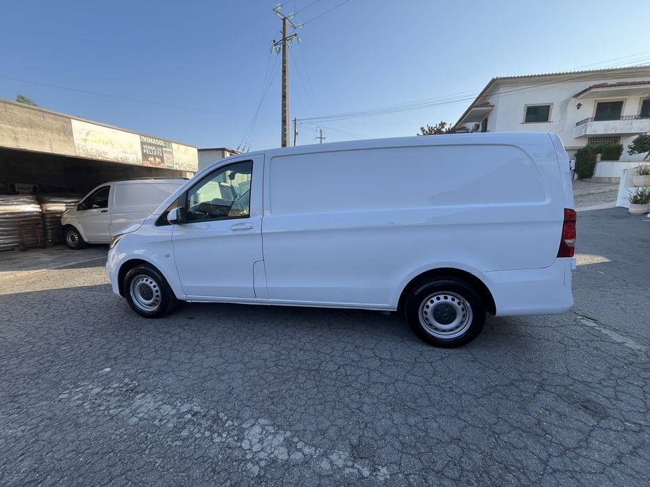 Mercedes-Benz Vito Longa