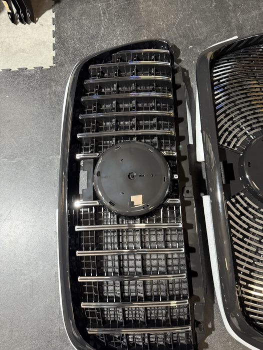 Решотка Решітка радіаторів спрінтер sprinter W907 W906 gti