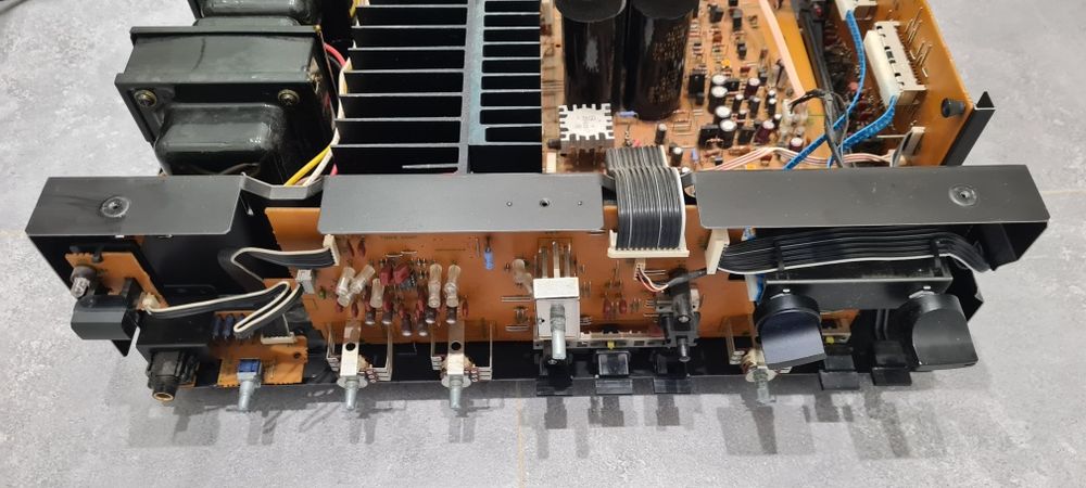 Wzmacniacz Kenwood KA 7010 po serwisie
