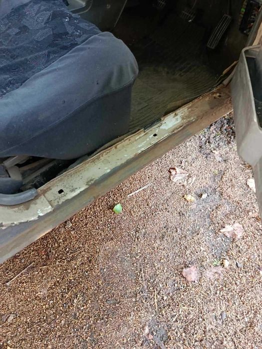Продаю Nissan sunny универсал