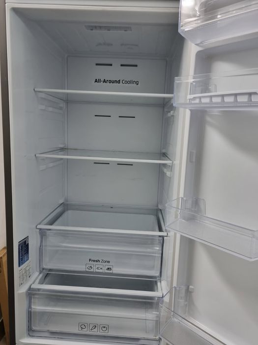 Lodówka Samsung RB37J5000SA