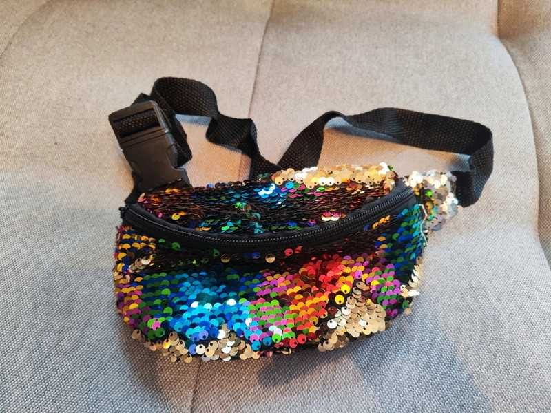 Nerka saszetka cekinowa NOWA (12)