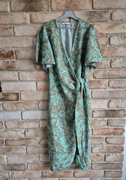 Sukienka kwiaty boho wiązana szpic Reserved XS S 34 36