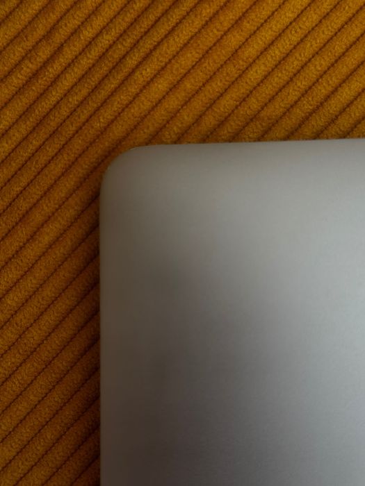 MacBook Pro 13” com Touch Bar