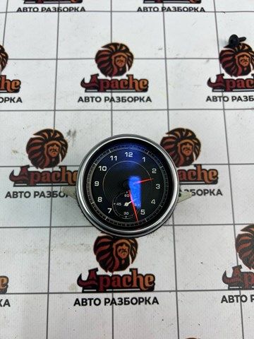 Часы Porsche Macan S 95B-2 2021 год