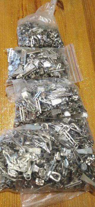 Бігунок  для спіральної блискавки 5 номер.