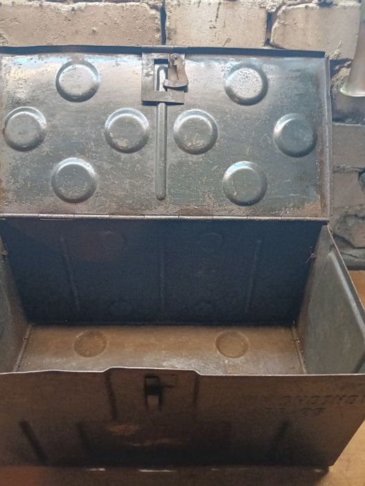 Skrzynia CHOJNÓW , PRL