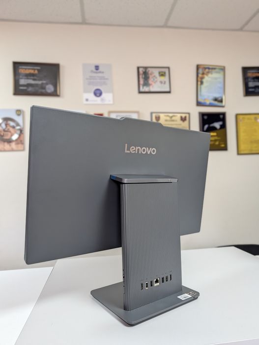 2024р.Моноблок Lenovo IdeaCentre 3 24ARR9/Ryzen 5 7535HS/16/512/FHD/24