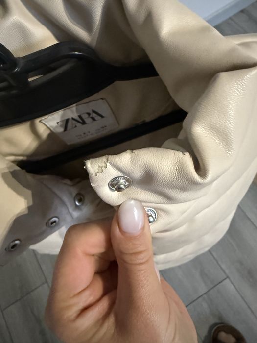 Курточка від Zara , 6-7 років