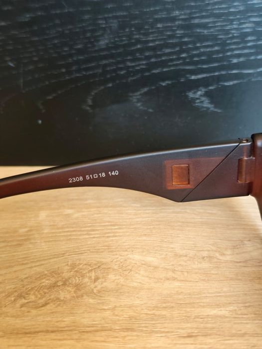 Prada okulary przeciwsłoneczne damskie