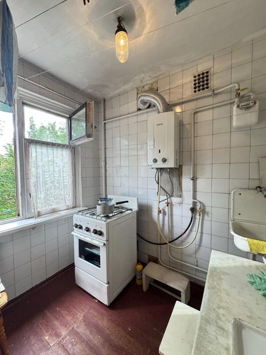 Продаж 3-х кім квартири в центрі