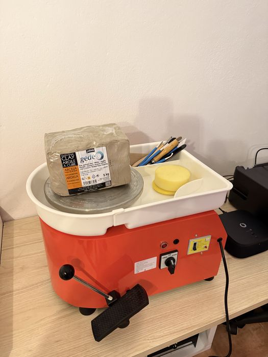 Máquina de roda  de cerâmica elétrica