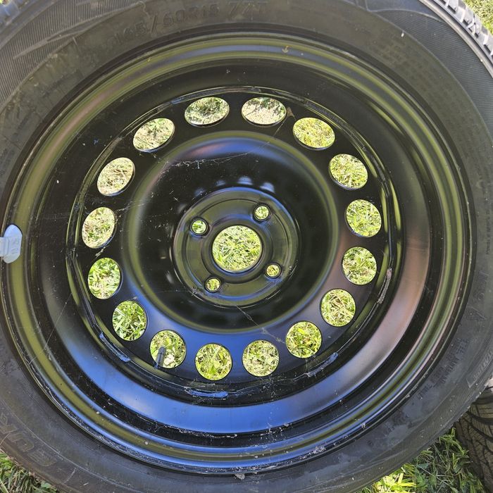 Koła zimowe 165/60/15 Toyota Aygo Citroen C1 Peugeot 107 4x100 ET35