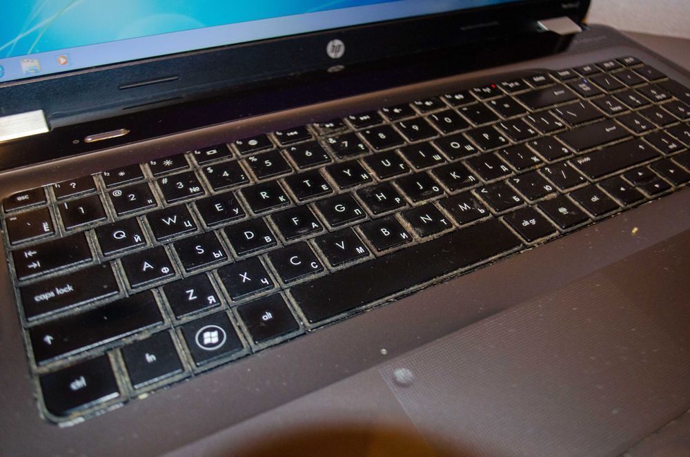 ноутбук HP pavilion g7-1326sr