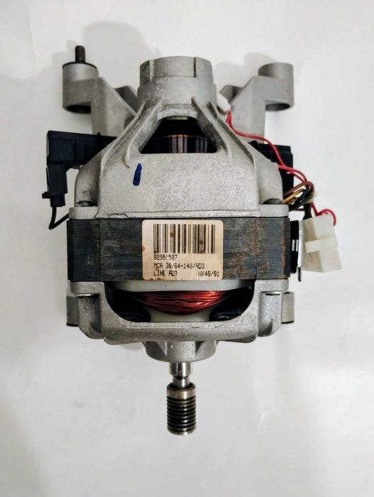 Двигатель для стиральных машин Indesit 30/64-148/AD2