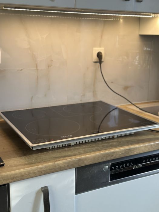 Варильна поверхня MIELE | індукційна плита | 60см