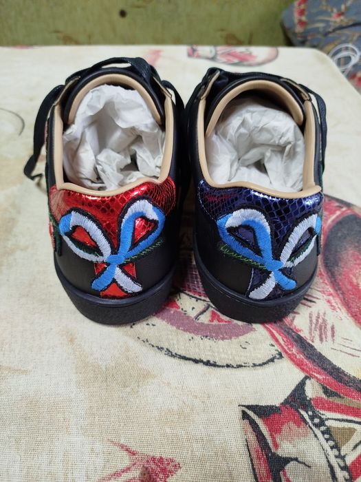 Кроссовки кеды туфли GUCCI с вышивкой (разм.42, 27.5 см).