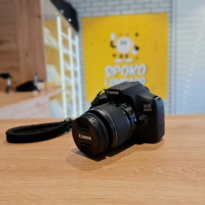 Canon EOS 2000D + obiektyw - SPOKO LOMBARD BEŁCHATÓW - skup aparatów