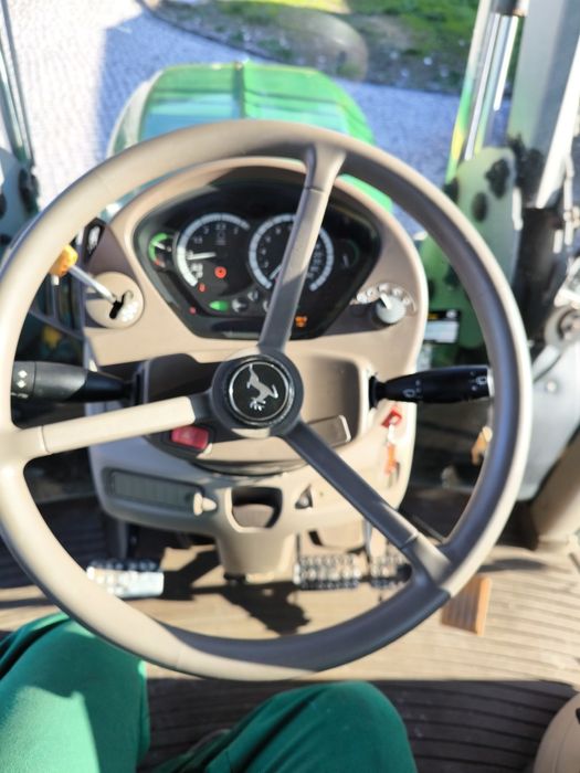 John Deere 6230 premium + carregador frontal