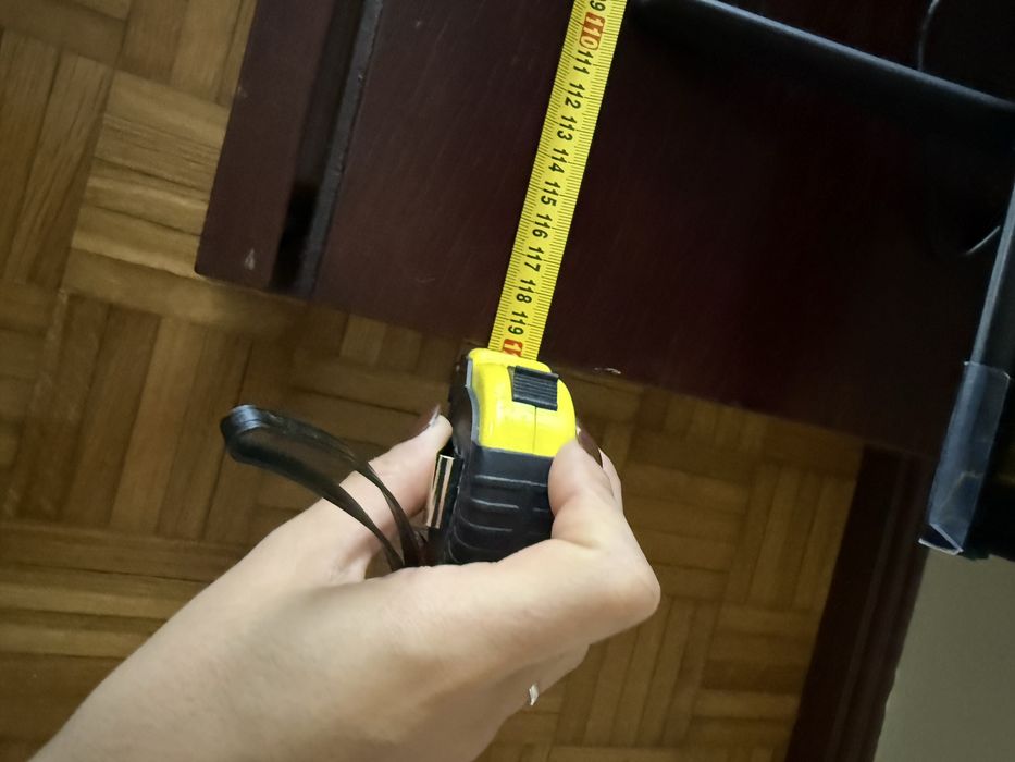 Móvel de televisão — 30 €