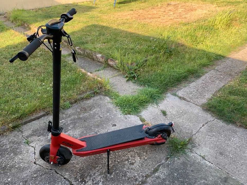 2 Trotinetas Einhell - El moto Kick