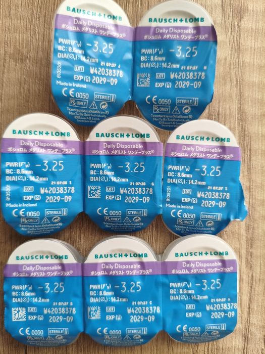 Soczewki kontaktowe (-3,25), (-6.00) Bausch & Lomb Soflens