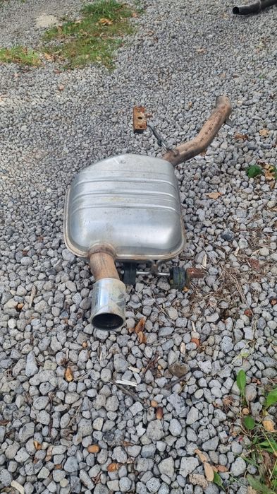 BMW 630i E63 e64 tłumik końcowy prawy