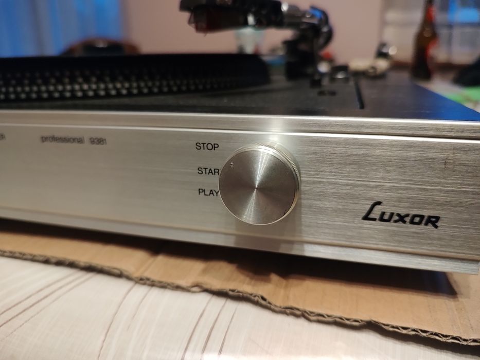 Gramofon Luxor profesjonal 9381