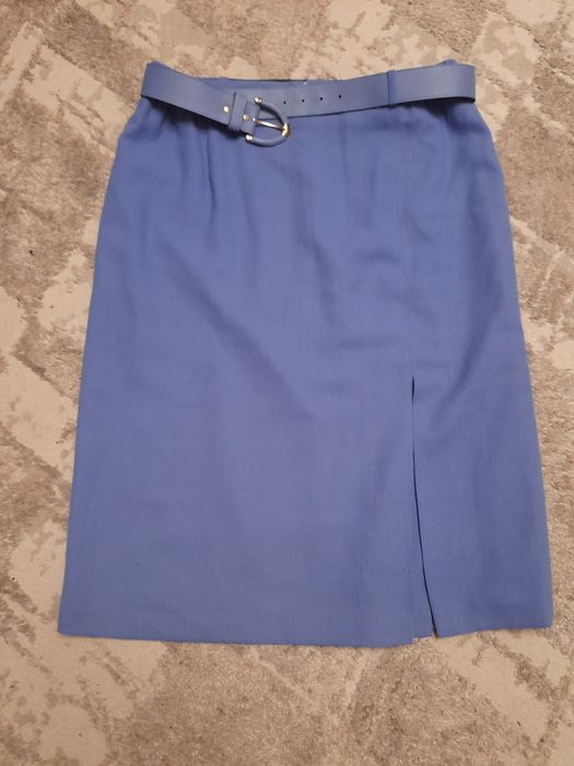 Спідниця з ременем . Юбка