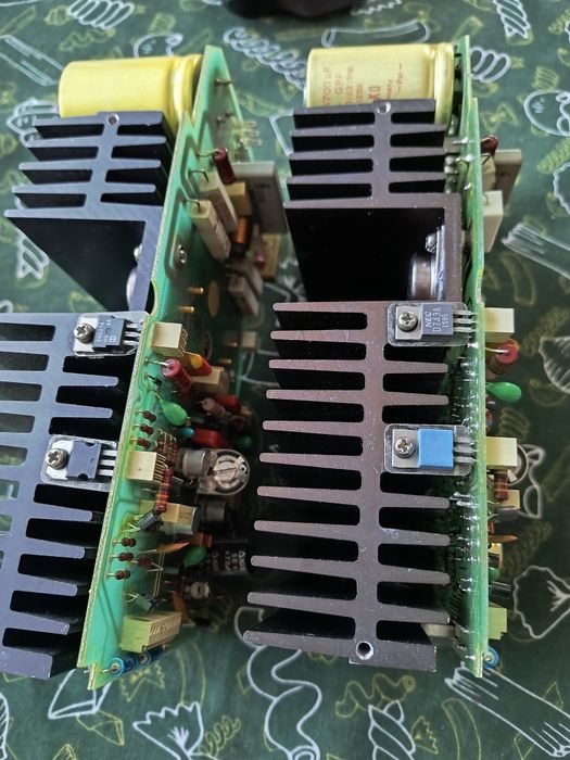 Wzmacniacz Revox B750 - moduły końcówki mocy 2szt