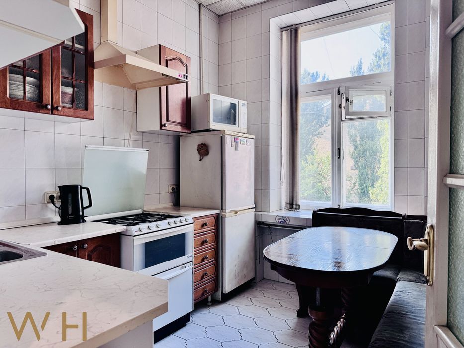 Продаж 2-кім. квартири 51 м² вул. Антоновича, 43/45, Центр, метро Олімпійска, БЕЗ %
